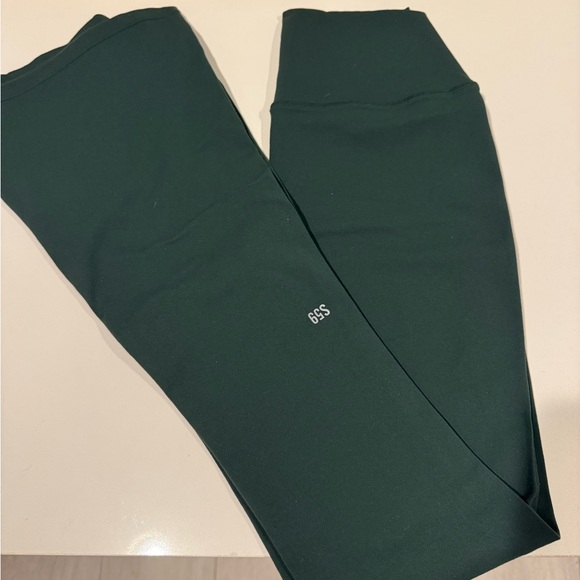 Splits59 Raquel flare leggings - Picture 2 of 3